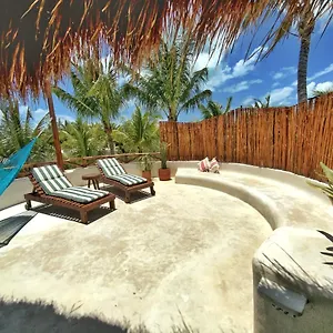 Casa Cacahuate Holbox-casa Entera Con Jardin-whole House With Garden Holbox